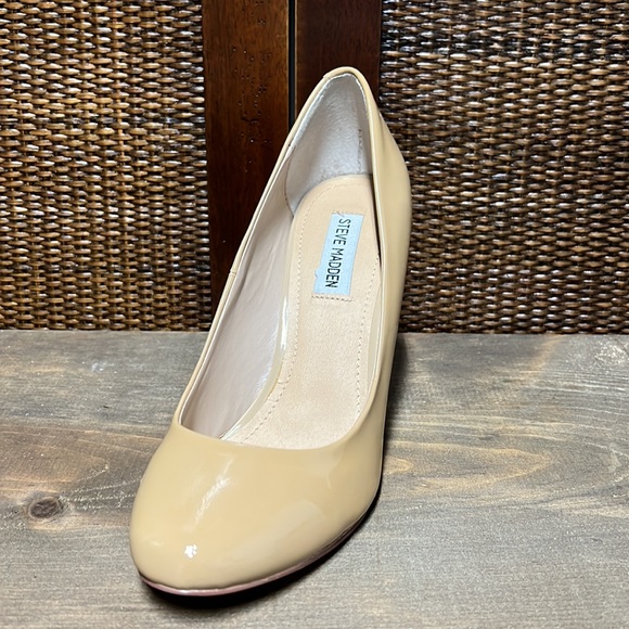 Steve Madden Unityy Blush Leather Patent Heels NWOT - Picture 12 of 14